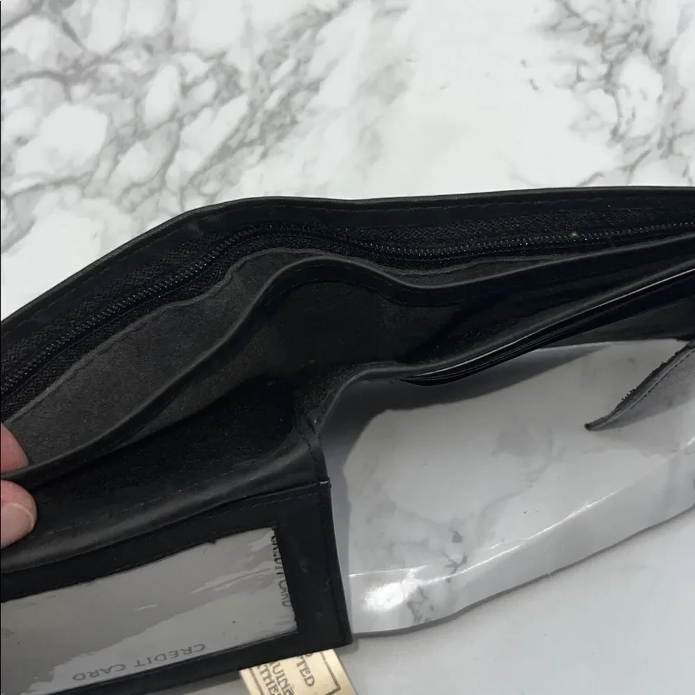 DELUX Genuine Black Leather Bifold Wallet-New!